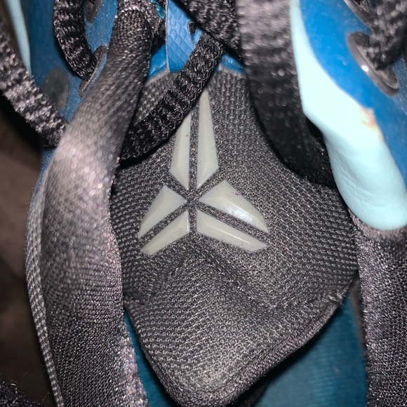 Blue Kobe’s - Picture 5 of 6